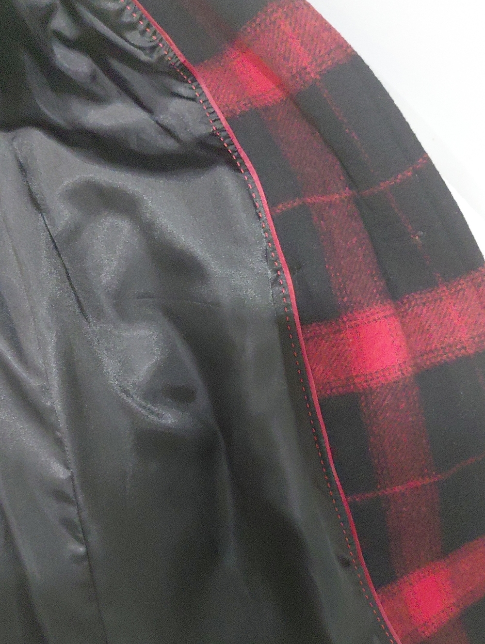 Wool With Genuine Leather Trims - Picture 11 of 11